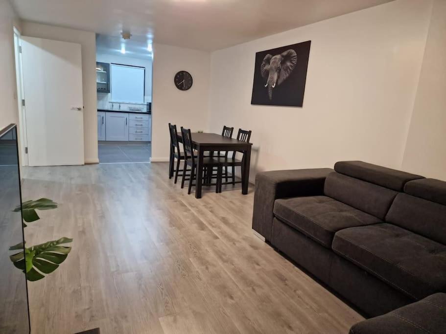 Contemporary City Centre Flat Belfast Exteriér fotografie